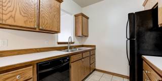 !!50 Percent off your 1st Months Rent!! Spacious 1BD/1BTH Apartment with a Private Balcony in the Heart of Norman! Gallery 17