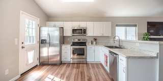 6343 Gossamer Street Gallery 9