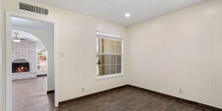 2608 DAN SIKES Drive Gallery 8