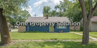 5001 Carolina Street Gallery 1