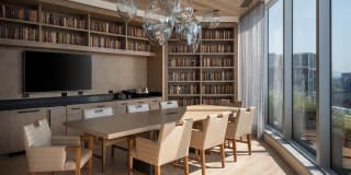 McKenzie McKenzie Gallery 23