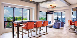 8th and High Columbus Gallery 15