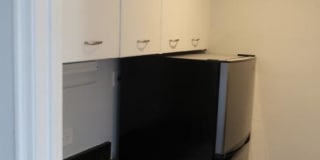 534 West Stratford Place Gallery 1