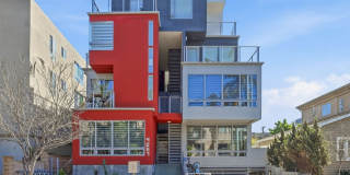 Furnished 2 bedroom Gallery 30