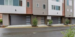 Live Where Style Meets Convenience – 2BR Townhome + Garage Gallery 20