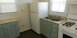 Come live at the Bay! Two Bedroom Willoughby Beach Cottage Available August 1st Gallery 10