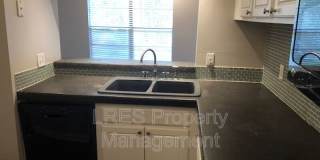 1406 Northlake Drive Gallery 37