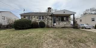 36 Collins Lane Gallery 1