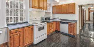 1205 4TH Street NW Gallery 13