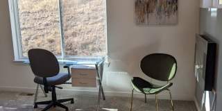 FULLY FURNISHED 3 Bed Luxury End Unit Townhome backs to Nature Gallery 11