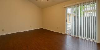 2904 Pearl #A - Very nice 2 bed 1 bath home in West Campus Gallery 24