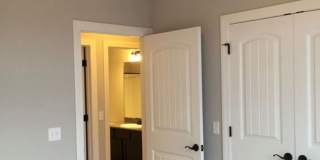 BEAUTIFUL HOME IN GREAT LOCATION! Gallery 22
