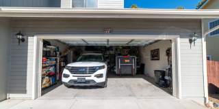Westside 4 Bed, 2.5 Bath House with A/C & 2-Car Garage Near NAU & CCC! Students & Pets OK! Aug 10th! Westside 4 Bed, 2.5 Bath House with A/C & 2-Car Garage Near NAU & CCC! Students & Pets OK! Aug 10th! Gallery 27