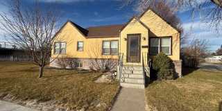 Large  two bedroom, two bathroom, pet friendly home! Gallery 1