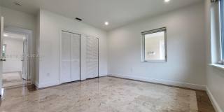 825 Cremona Ave Gallery 25