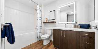 The Elinor Gallery 71