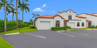 13504 Fountain View Boulevard Gallery 2