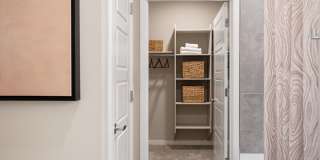 Alta Avondale Gallery 17