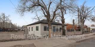 815 John ST SE Gallery 1