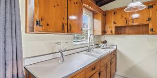7912 Ficquette Road Gallery 8
