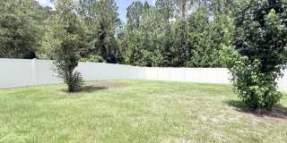 Spacious 4BR Home with Large Fenced Yard & Community Pool Gallery 4