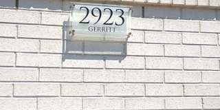 Stunning 4-Bedroom Townhome in Grays Ferry! Available NOW! Gallery 3