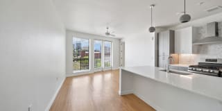 Lydian Gallery 16