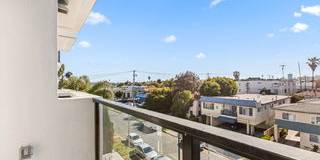 1226 South Bedford Street Gallery 6