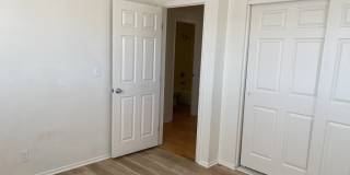13757 Greenwood Place Gallery 14