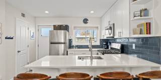 Distinctive Two Bedroom Beauty in Deanwood Gallery 9