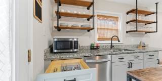 Charming 3BR House in Atlanta Gallery 6