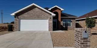 OPEN FLOOR PLAN ON HOME ONLY 1 YEAR OLD Gallery 1