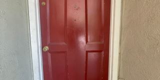 Wonderful Gated 2-Bedroom Downstairs Apartment Gallery 4