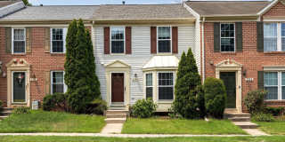 2716 MAPLEVIEW Court Gallery 1