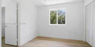 82 SW 3rd Ct Gallery 33