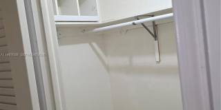 1811 Jefferson St Gallery 22
