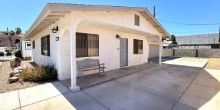 Charming 3BR Home w/ River Views, Open Floor Plan & Island Kitchen- Available Now! Gallery 1