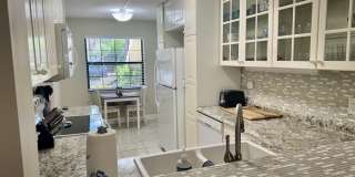 901 Pinecrest Circle Gallery 4