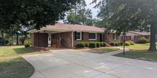 1108 Friendly Road Gallery 1