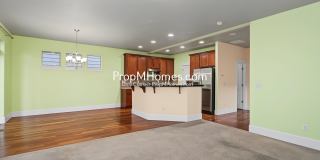 Beautiful Three Bedroom Home in Bethany - Available Now! Gallery 6
