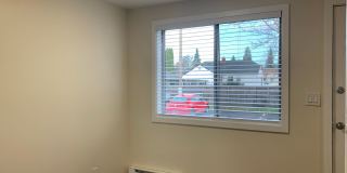 C2402 - Maple Court Apartments Gallery 19