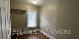 1029 North Parker Avenue Gallery 16