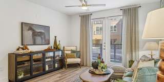 Heritage McKinney Square Gallery 5