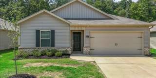 Newly built 4 bedroom in Cullman City School District Gallery 1