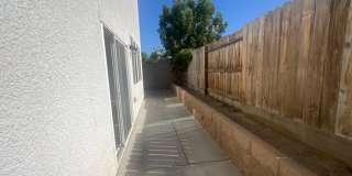 Stunning 3 bedroom, 3 bathroom home located in Visalia, CA. Gallery 26