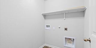 2649 McCrae Gallery 18