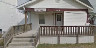 709-4 S. Poplar St Gallery 1