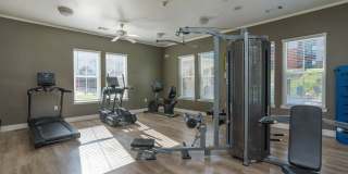 Austin Crest Apartments Gallery 27