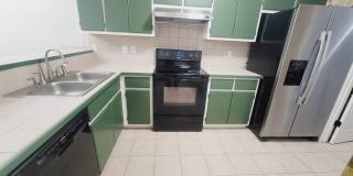 LOVELY 3/2 w/ Screened Porch, New Carpet in Bedrooms, Washer/Dryer, & Privacy Fenced Yard! Includes Lawn Maint! $1575/month Avail NOW! Gallery 10