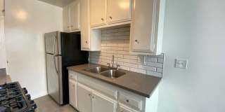 3723 Mentone Gallery 1